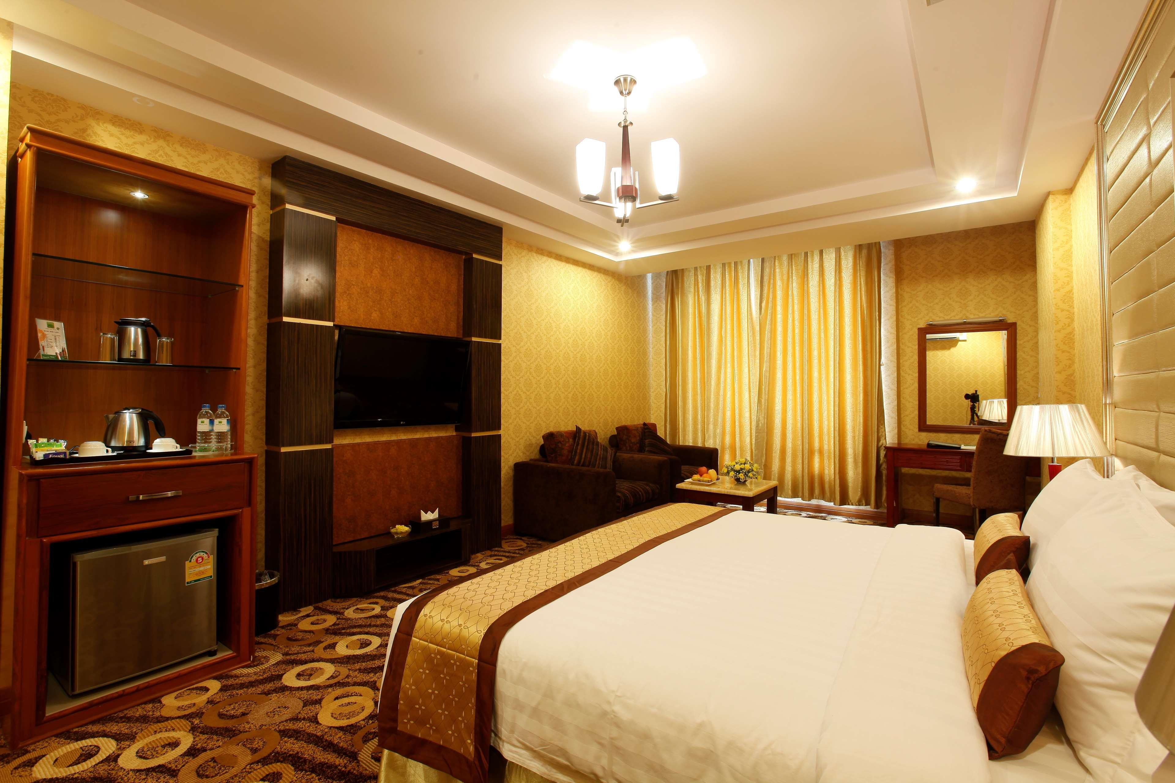 Best Western Green Hill Hotel Yangon Exterior photo